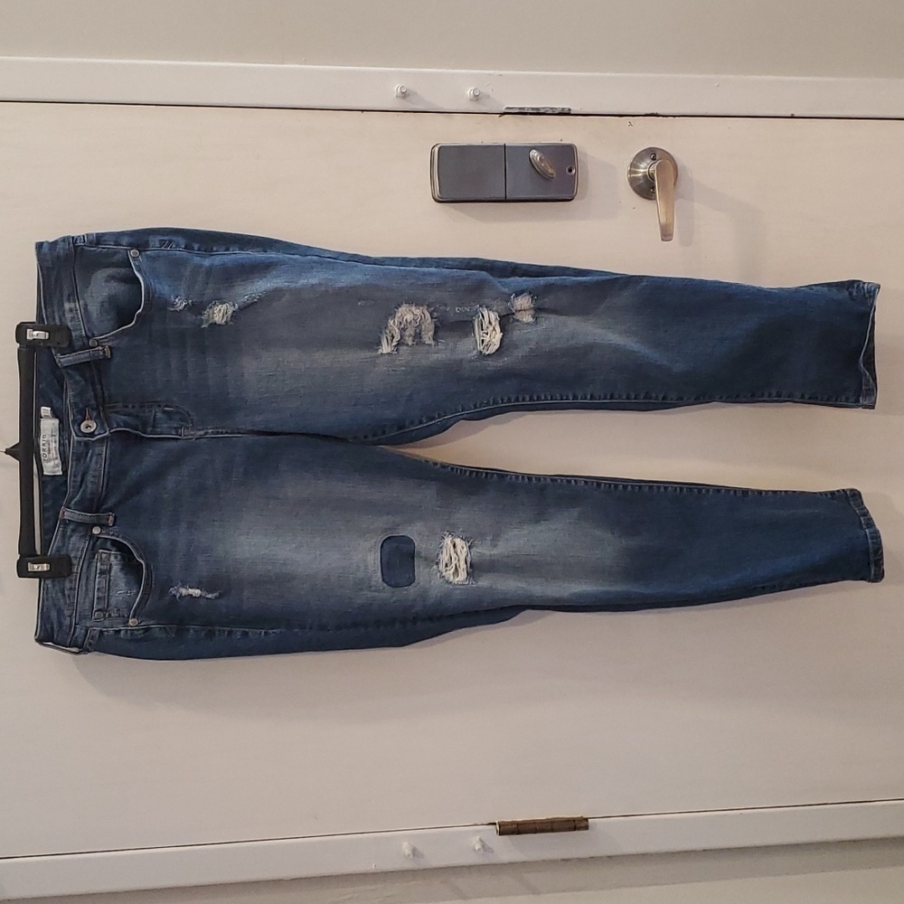 Torrid Medium Denim Wash Distressed Boyfriend Straight Leg Jeans 18 R